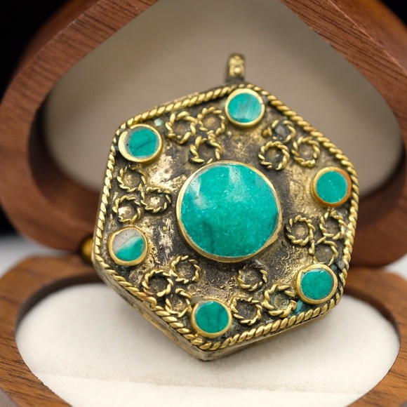 Vintage Green Color Pendant heavy handmade BOHEMIAN SUPER COOL - Picture 2 of 8